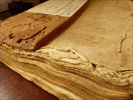 Registre de 1253 Carte postale d’après une photographie d’un registre de 1253